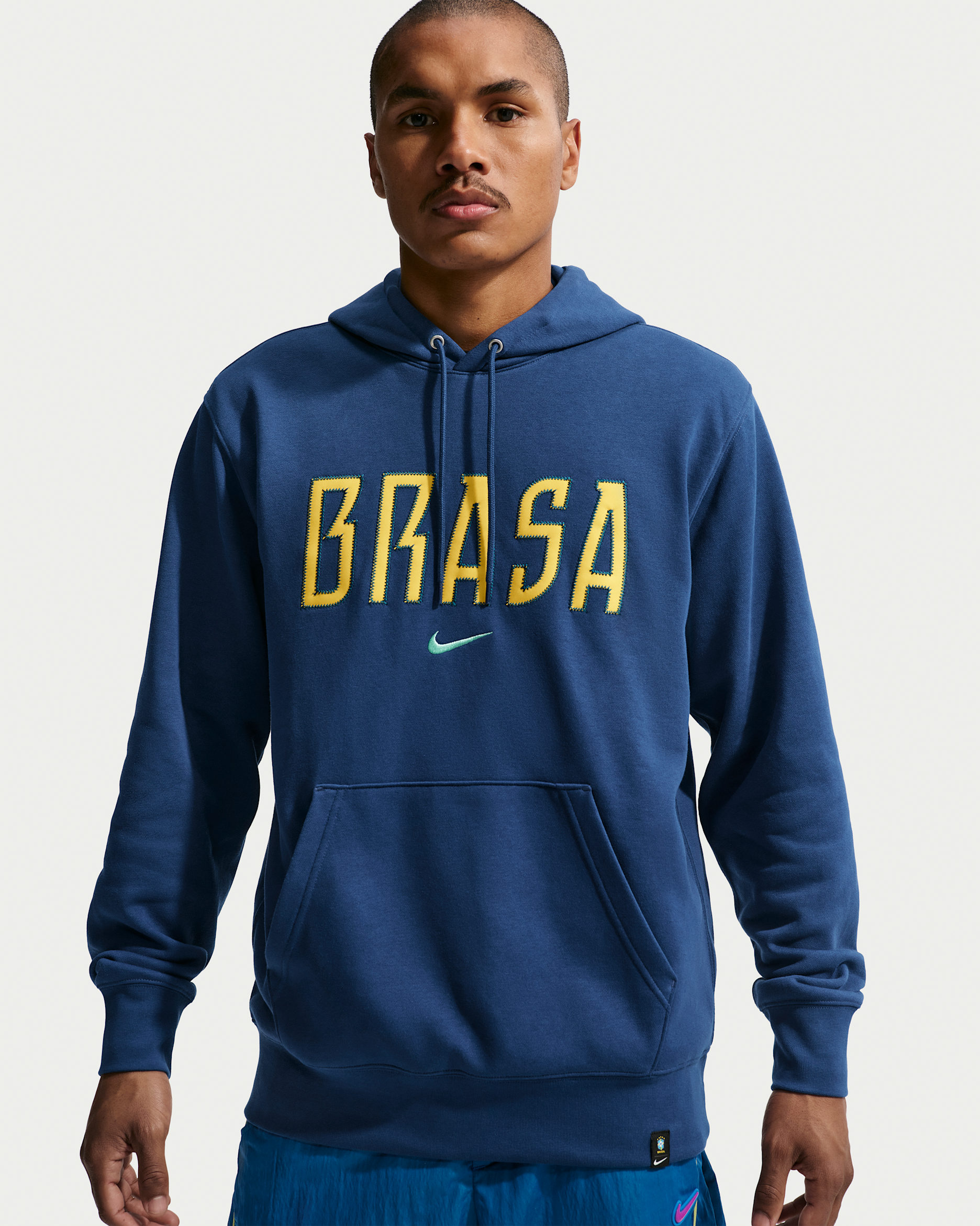 Brazil Club Men's Nike Soccer French Terry Pullover Hoodie. Nike.com